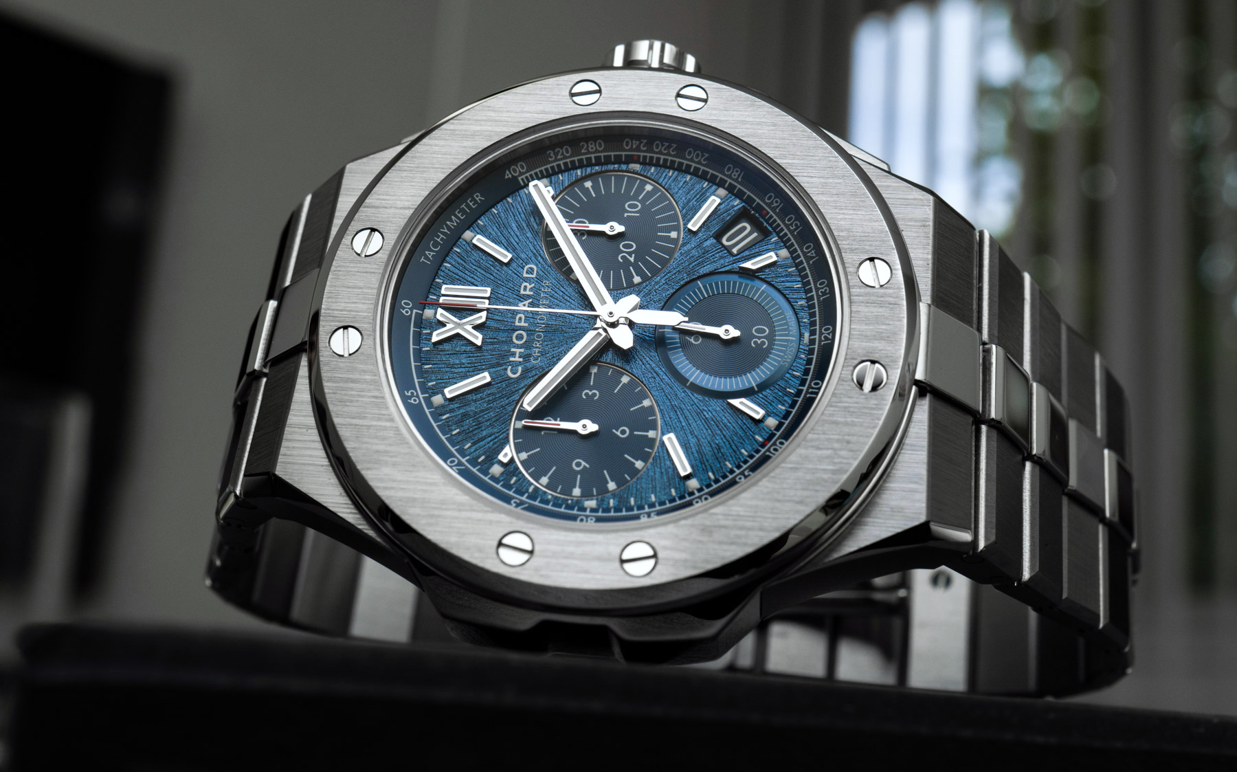 Chopard Alpine Eagle XL Chrono 奢华精钢运动腕表（图4）